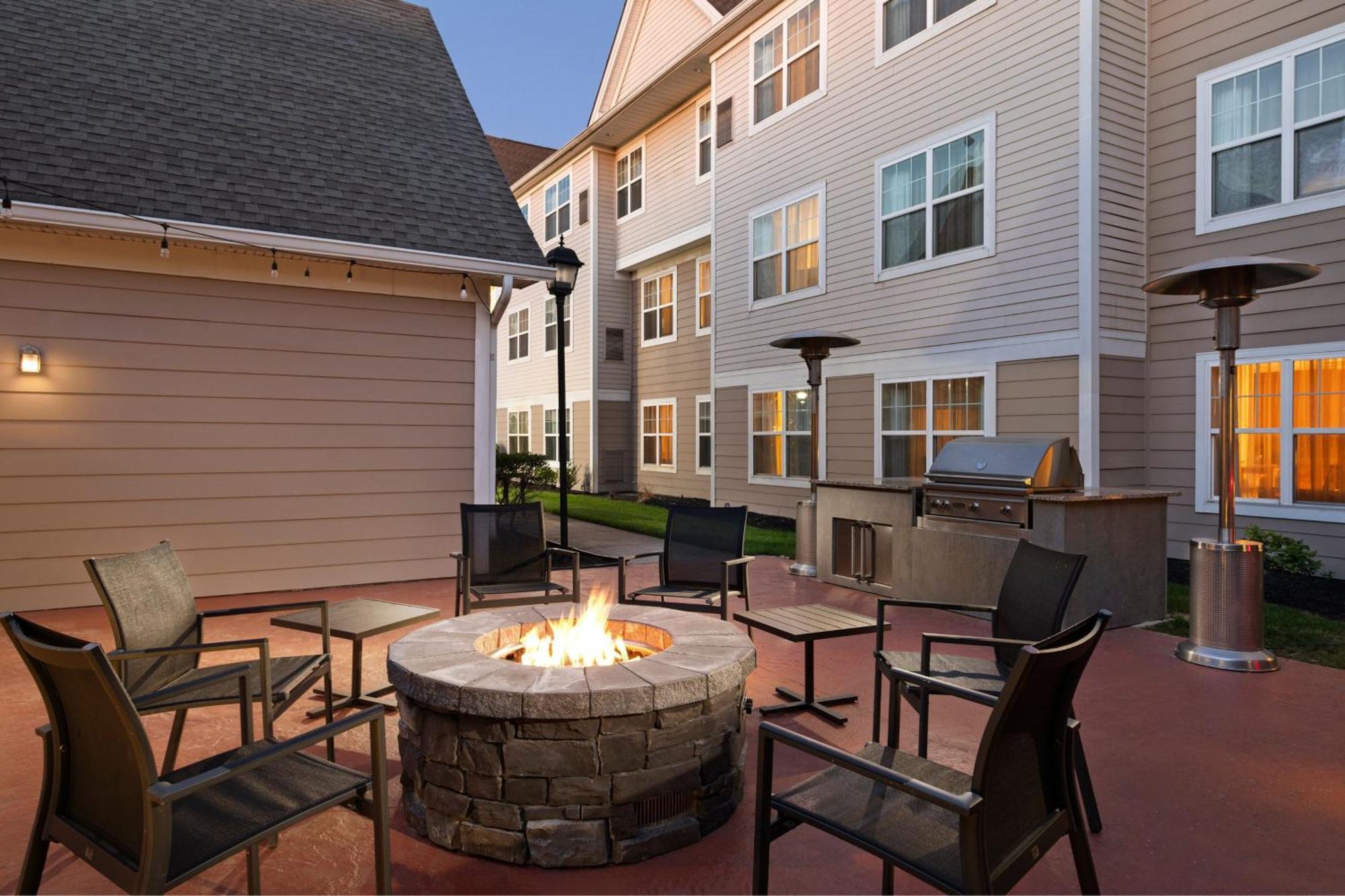 Residence Inn Mt. Laurel At Bishop'S Gate Mount Laurel Exterior foto